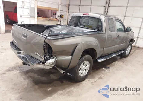 2013 Toyota Tacoma Base V6 z USA, uszkodzony, nr VIN 5TFUU4EN1DX082786